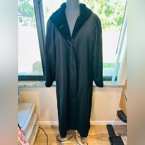 London Fog Black Long Trench Coat Velvet Collar Removable Liner Hoodie Size 12